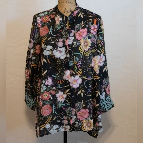 Johnny Was XS Floral Pattern Cottom Long Sleeve Bouse Tunic Ladies Peace Voyager - Picture 4 of 6